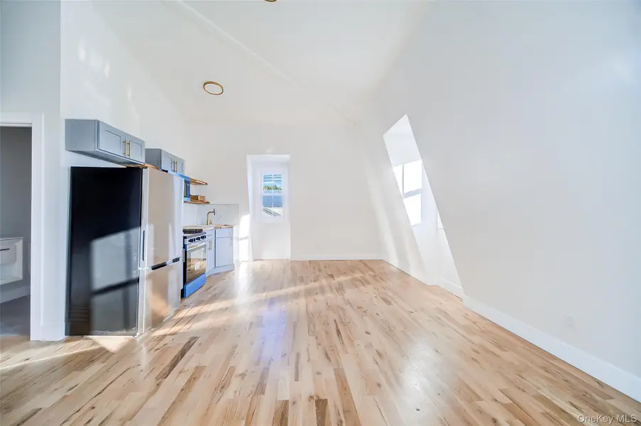 258 State ST #7, Hudson, NY 12534
