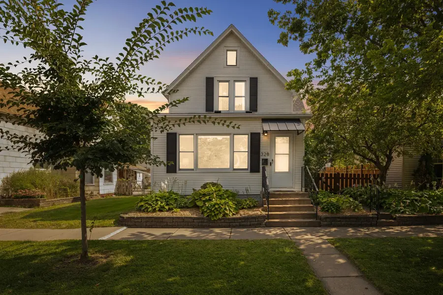328 Osceola AVE S, Saint Paul, MN 55102