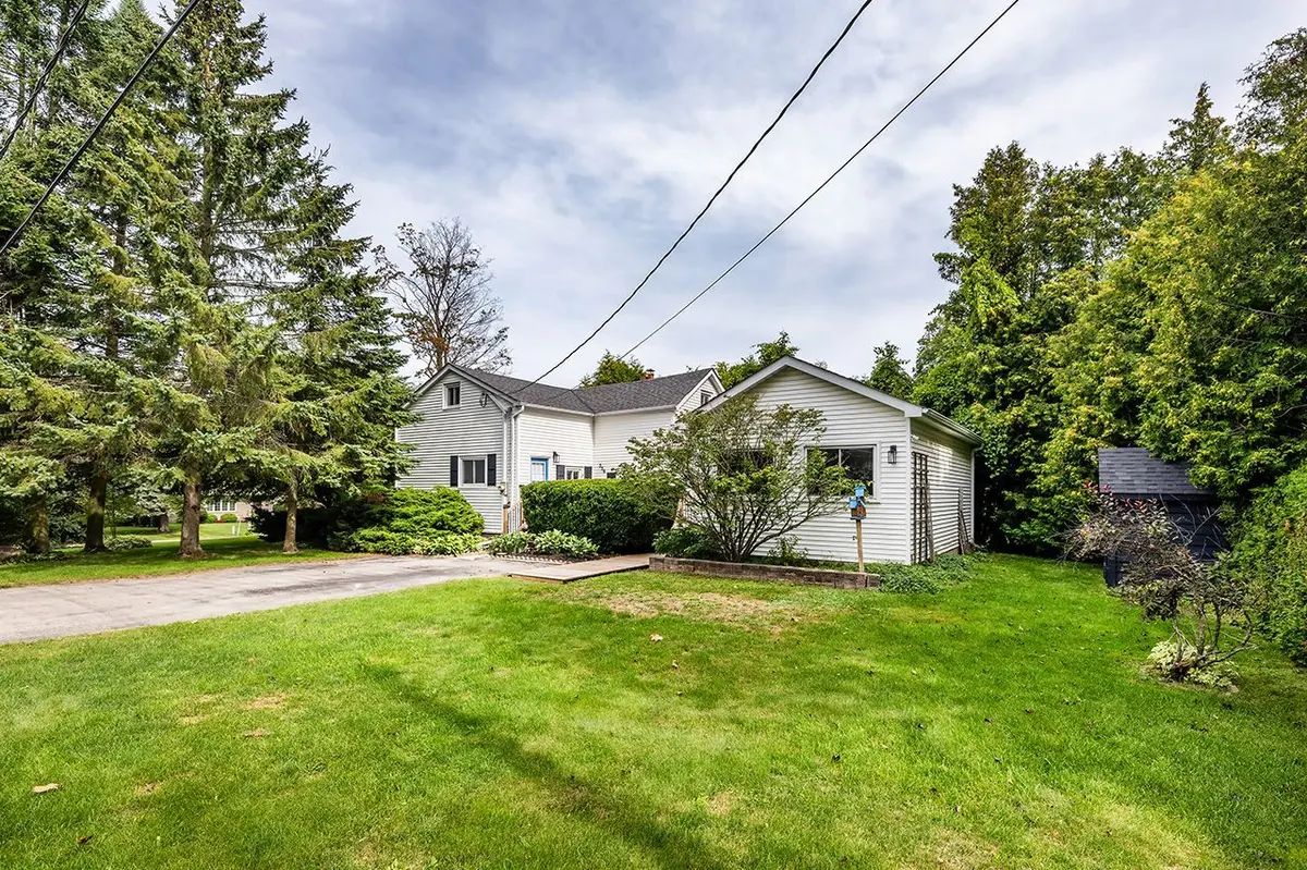 359 Sexton ST, Scugog, ON L9L 1E6