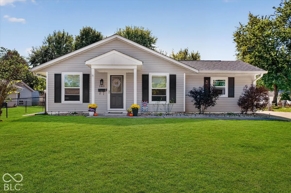 283 Bittersweet DR, Whiteland, IN 46184
