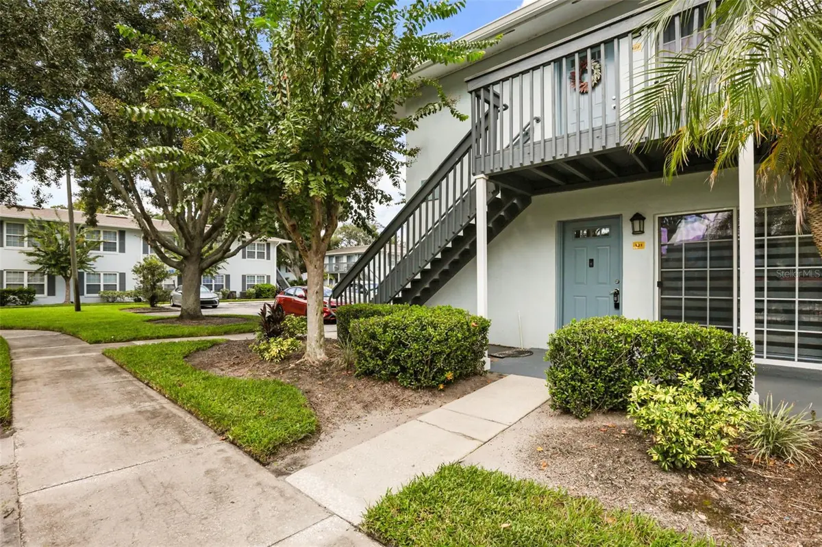 4828 CONWAY RD #121, Belle Isle, FL 32812