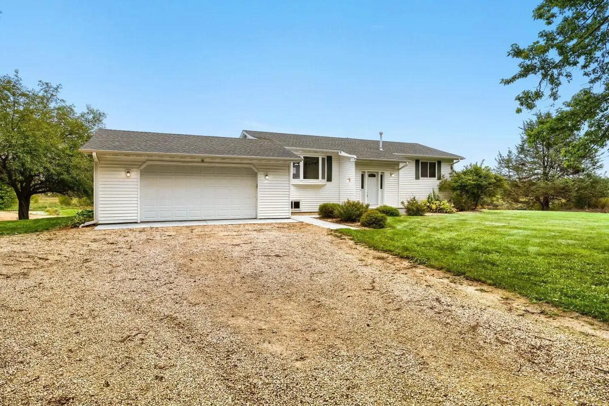 18335 Imperial AVE N, Forest Lake, MN 55025