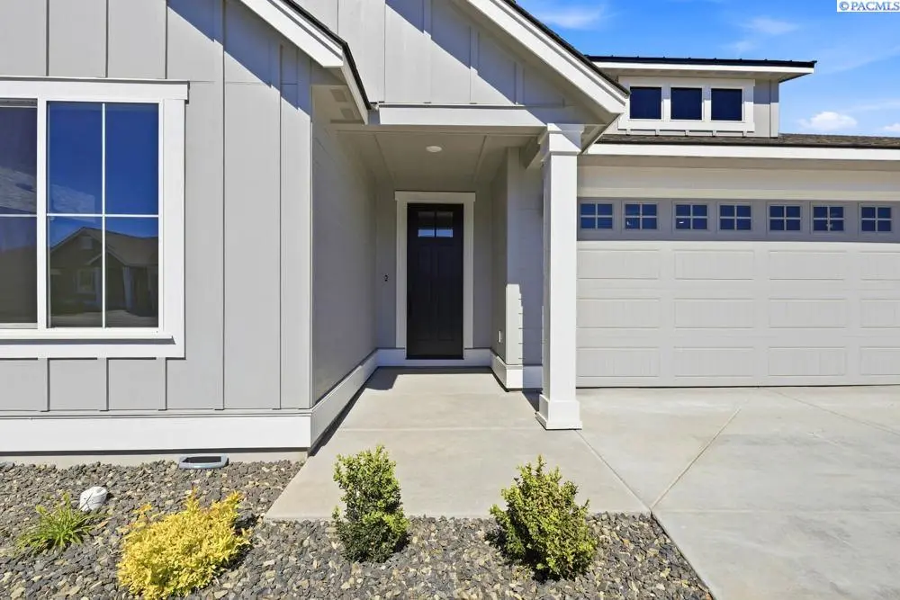 2949 Vistara Way, Richland, WA 99354