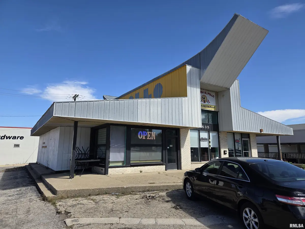 635 W JEFFERSON ST, Springfield, IL 62702