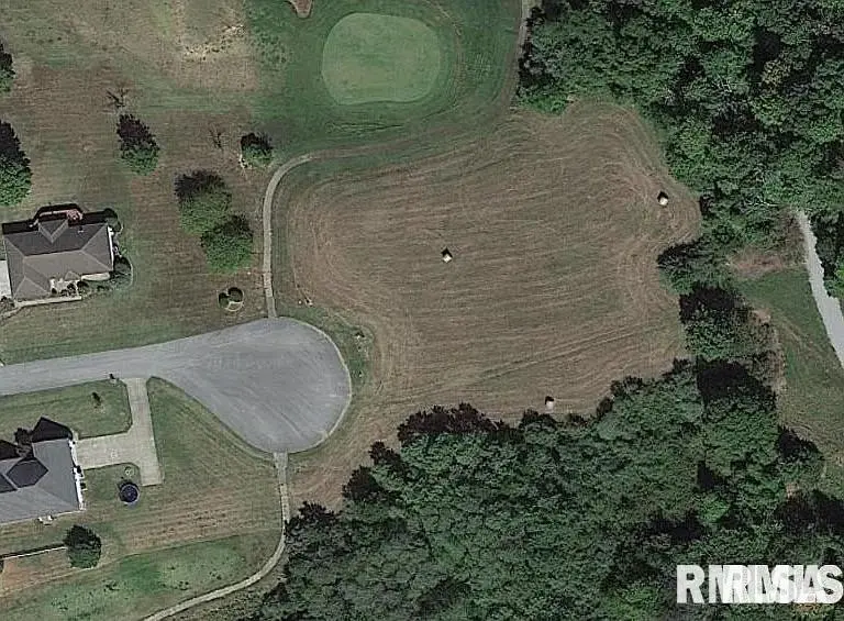 000 Bogey LN, Makanda, IL 62958-0000