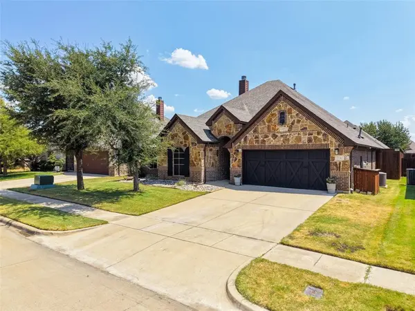 2749 Buffalo Run, Burleson, TX 76028