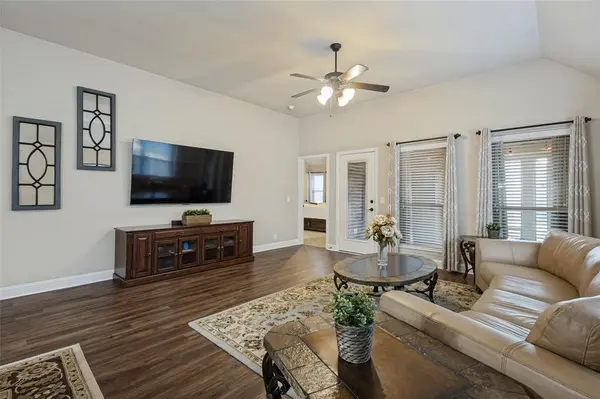 1976 Mercer Lane, Princeton, TX 75407