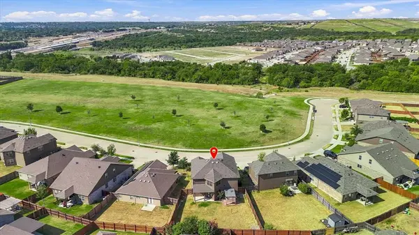 3109 Spotted Fawn Drive, Fort Worth, TX 76108