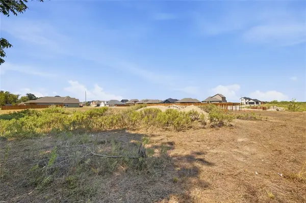 300 Trevor Lane, Greenville, TX 75402
