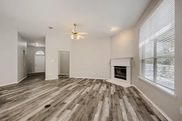 6221 Brooklynn Drive, Fort Worth, TX 76179