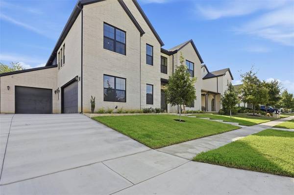 8544 Fresh Meadows Road, North Richland Hills, TX 76182