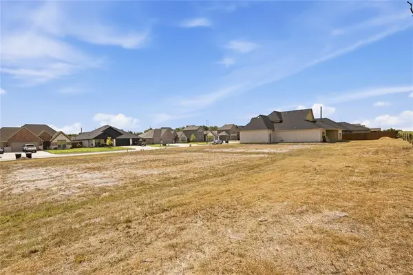 255 Brent Lane, Greenville, TX 75402