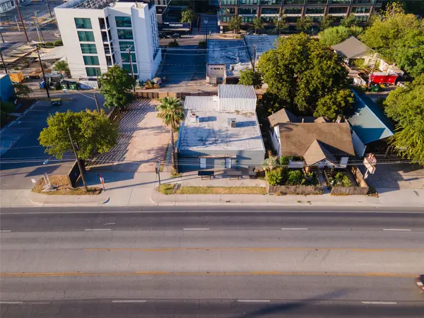 1805 E 7th ST, Austin, TX 78702