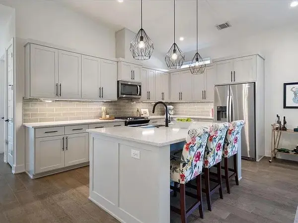 7009 Zachary DR, Austin, TX 78724