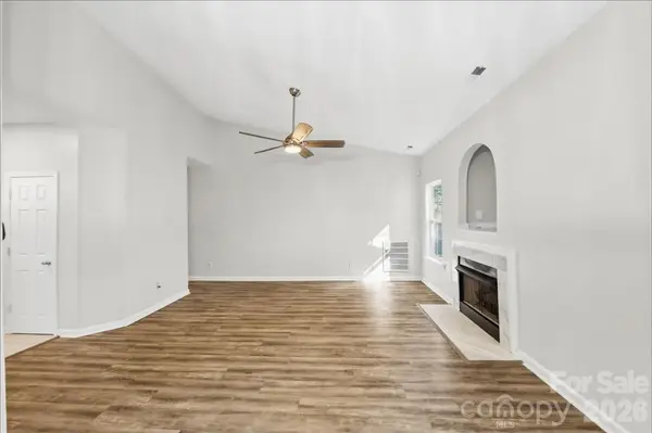 834 Horseman DR, Rock Hill, SC 29730