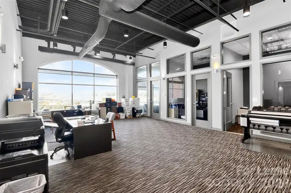 10616 Metromont Pkwy #206, Charlotte, NC 28269