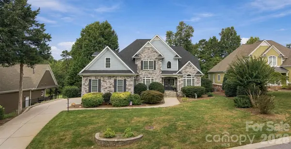 7159 Inverness DR, Denver, NC 28037