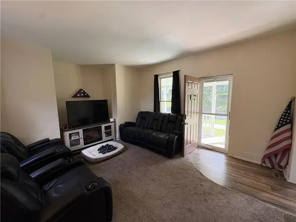 805 W Main ST, Savannah, MO 64485