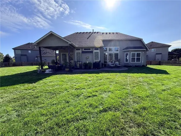 9520 N Askew AVE, Kansas City, MO 64156