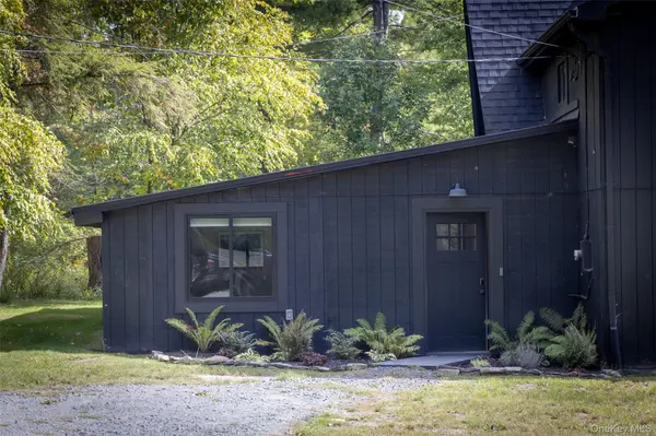 875 Wurtsboro Mountain RD, Wurtsboro, NY 12790