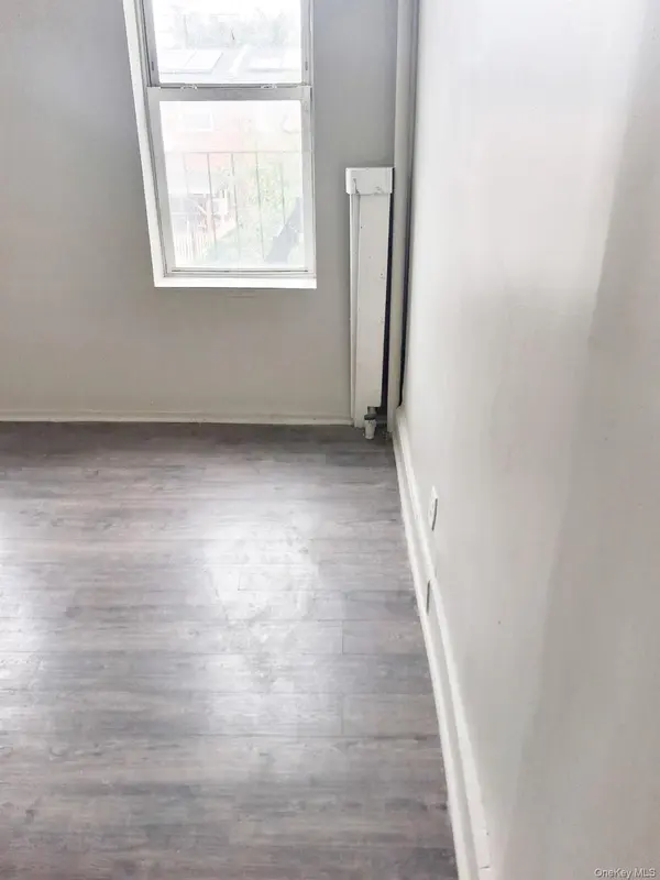 565 Christopher AVE, Brooklyn, NY 11212