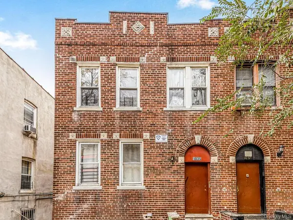 1035 Elder AVE, Bronx, NY 10472
