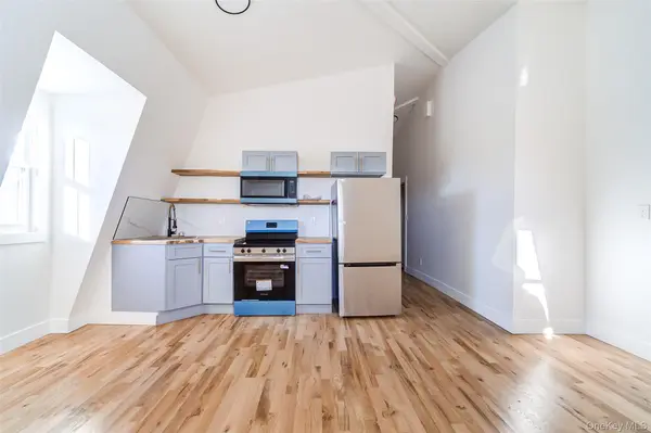 258 State ST #8, Hudson, NY 12534