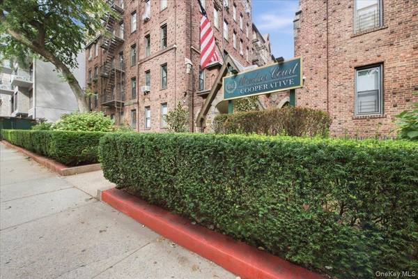 83-19 116th ST #6D, Kew Gardens, NY 11415