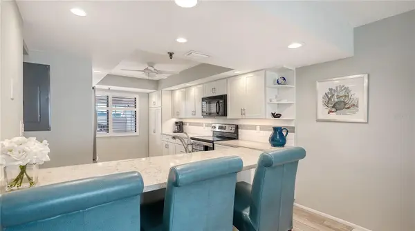 4525 GULF OF MEXICO DR #204, Longboat Key, FL 34228