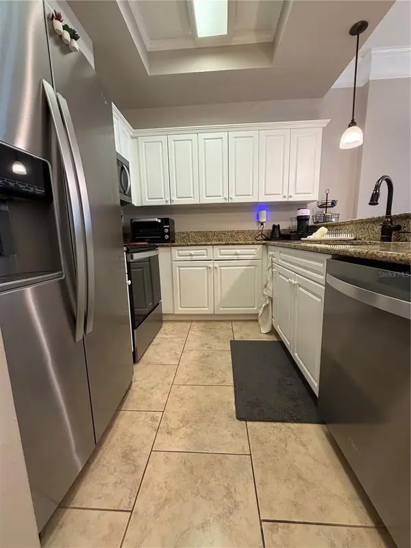 1320 NW 3RD AVE #242, Gainesville, FL 32603