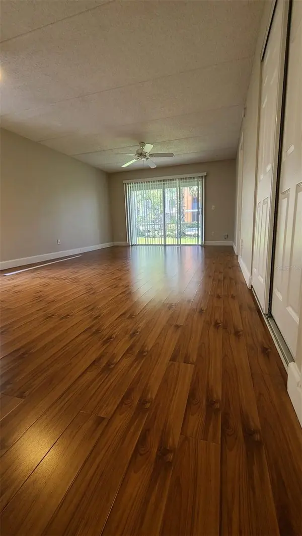 5644 BLUE SHADOWS CT #65-2, Orlando, FL 32811