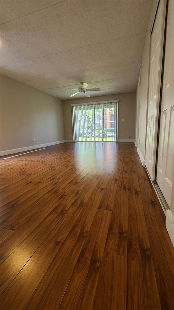 5644 BLUE SHADOWS CT #65-2, Orlando, FL 32811