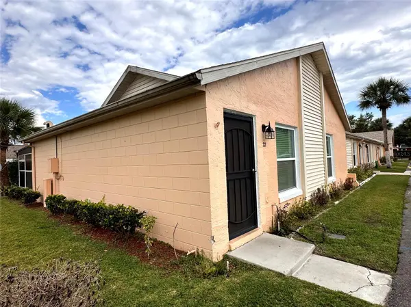 22 W COUNTRY COVE WAY, Kissimmee, FL 34743