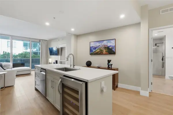 912 CHANNELSIDE DR #2315, Tampa, FL 33602