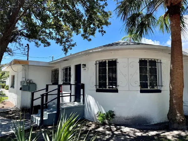 2318 4TH ST S #9, St Petersburg, FL 33705