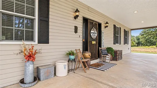16630 County Road 6120, Newburg, MO 65550