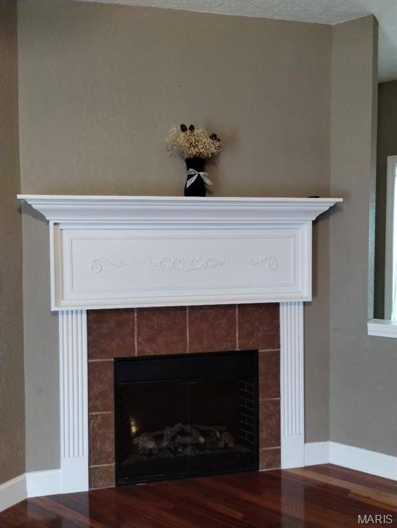 300 Sooter LN, Rolla, MO 65401