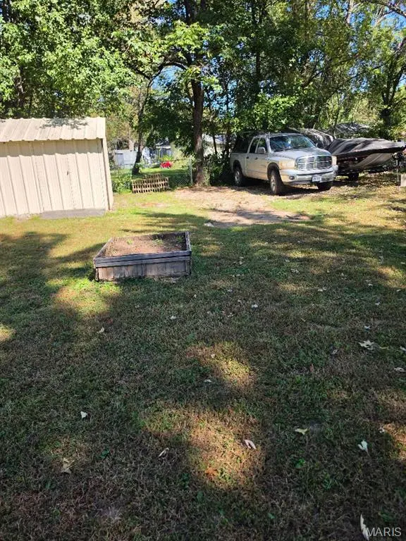 121 Hilda Crow DR, Sullivan, MO 63080