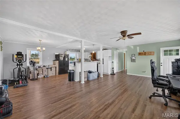 26853 Highway O, Lebanon, MO 65536