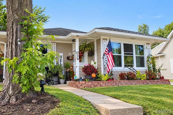 909 Grand ST, Fulton, MO 65251