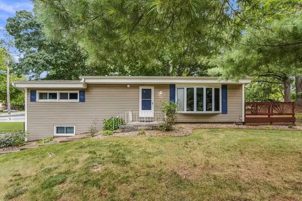 4903 Thrush AVE, Decatur, IL 62521