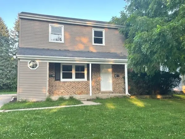 307/309 N State ST, Marengo, IL 60152