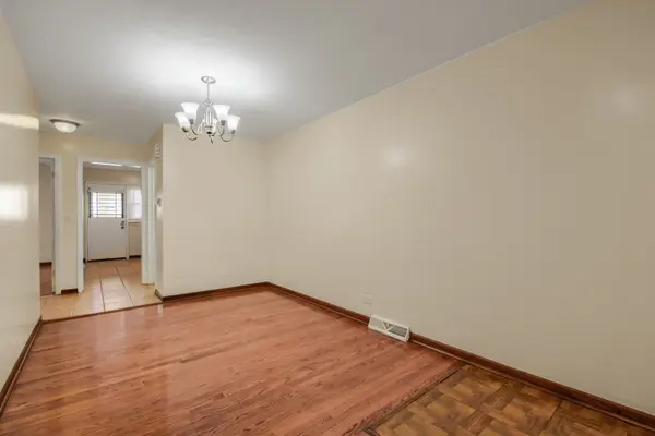 1930 W Birchwood AVE #1, Chicago, IL 60626