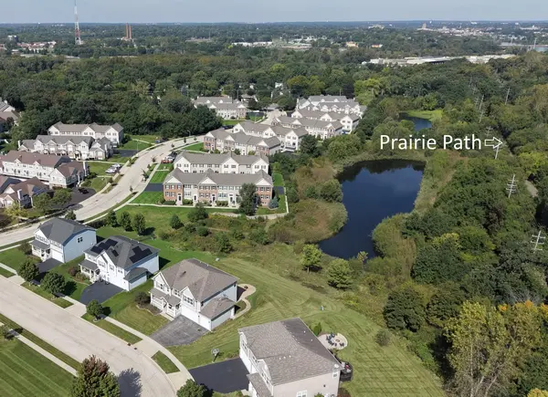 5 Richmond CIR, South Elgin, IL 60177