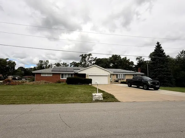 21W146 Tee LN, Itasca, IL 60143