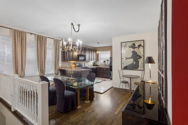 3512 W Leland AVE #1, Chicago, IL 60625
