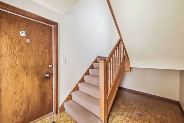 6968 W Diversey AVE #8, Chicago, IL 60707