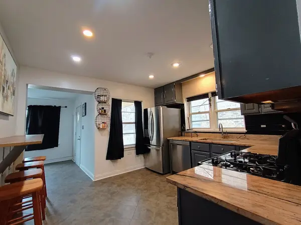 3905 N Odell AVE, Chicago, IL 60634