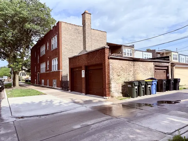 3758 N Sawyer AVE, Chicago, IL 60618