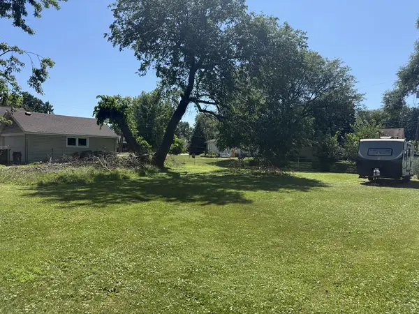 3048 Derrough AVE, Melrose Park, IL 60164